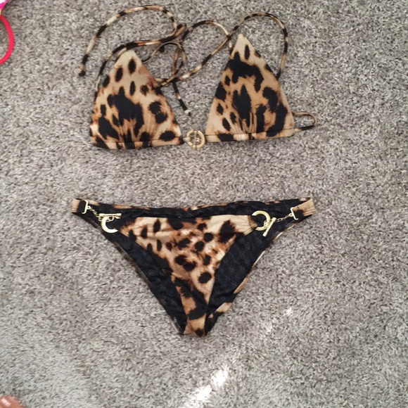 Victoria secret bikini - Picture 1 of 5